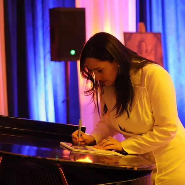 5384473102131515802 y 600x600