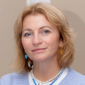 Тетяна Атаджанова